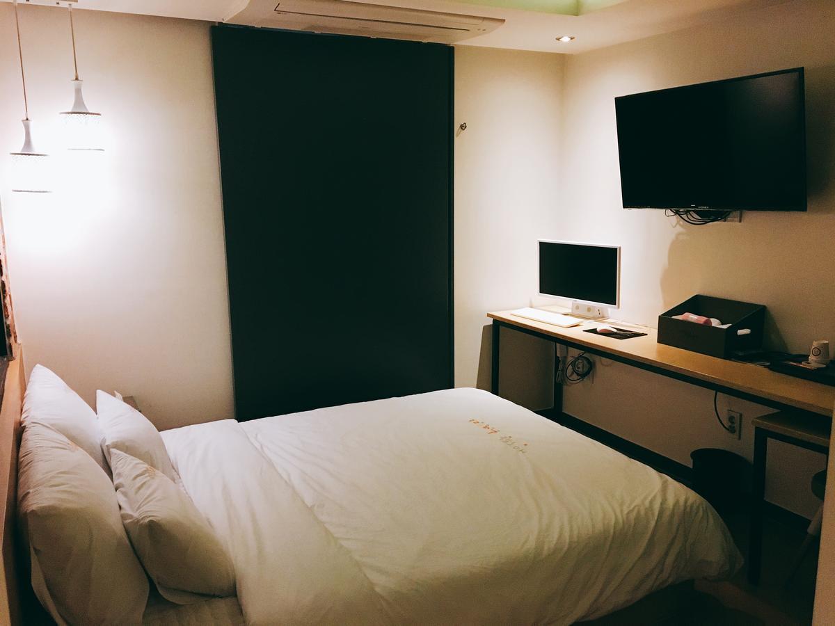 Hotel The Lazzi Donghae Extérieur photo